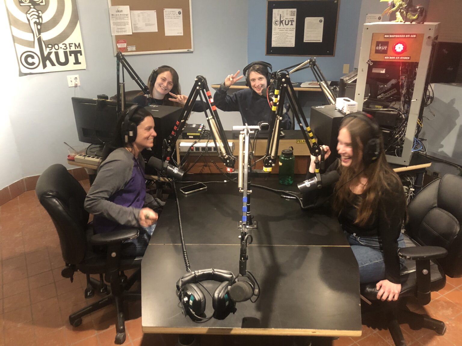 ckut-90-3-fm